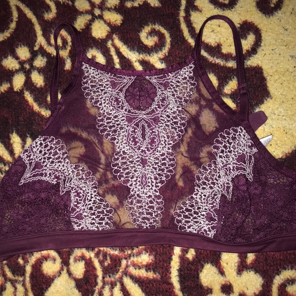 Victoria’s Secret bralette